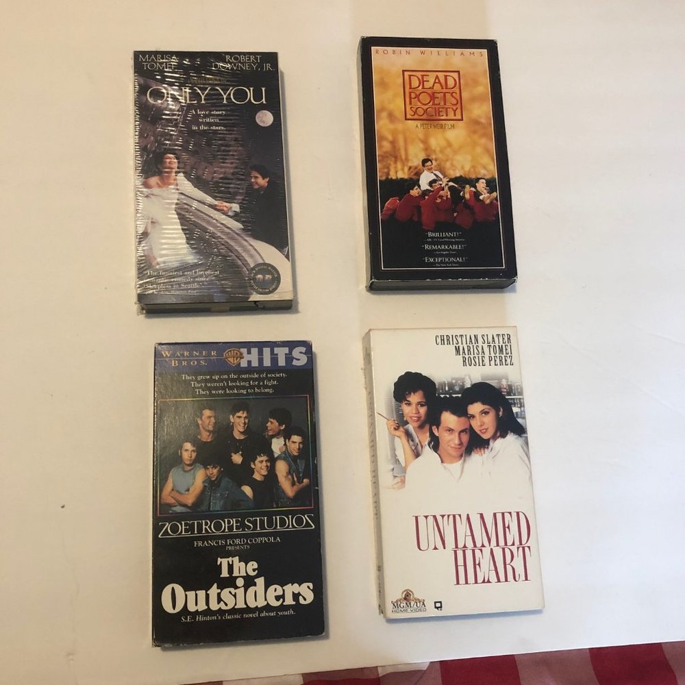 Vintage      VHS     Tapes set of 4 Videos - The Outsiders , Dead Poets Society